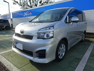 Запчасти для TOYOTA VOXY R70 2010-2013